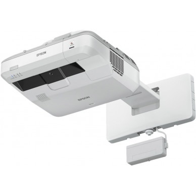 Epson EB-710Ui